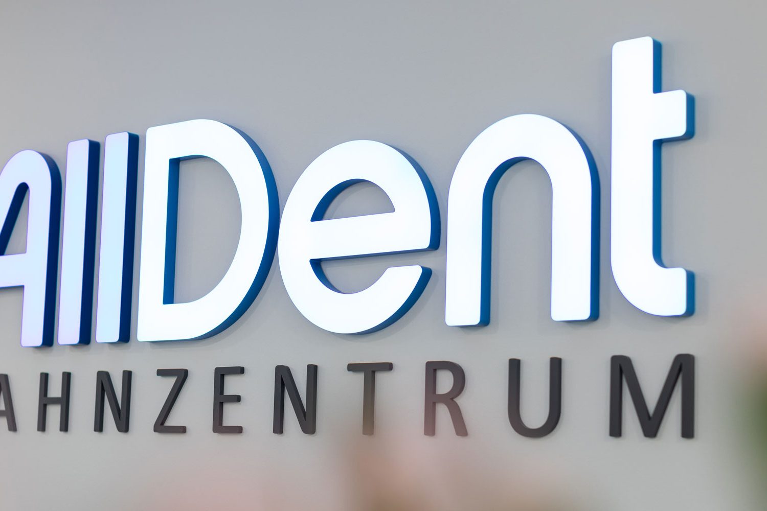 ZahnzentrumAlldent_1920x1000_04 KADUR Health Umbau AllDent ZahnZentrum Dresden