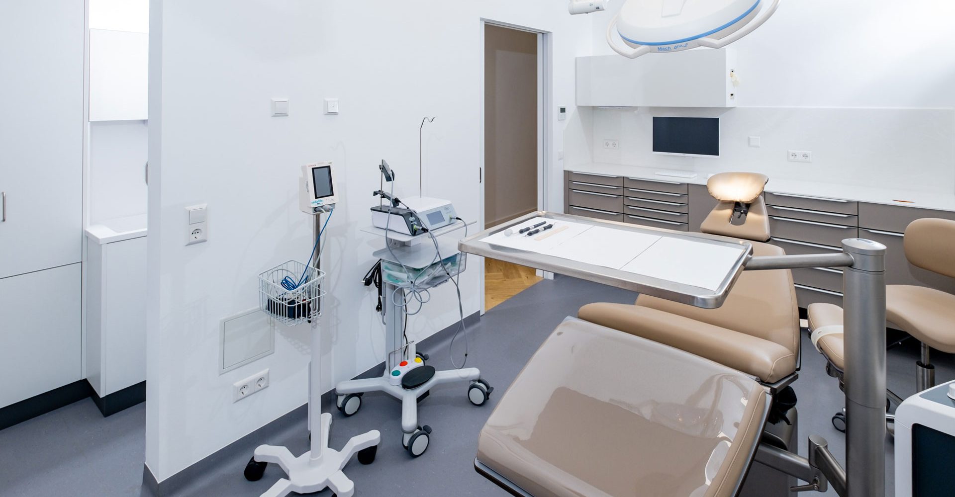 KADUR Health - Projekt Oralchirurgie am Harz Behandlungsbereich